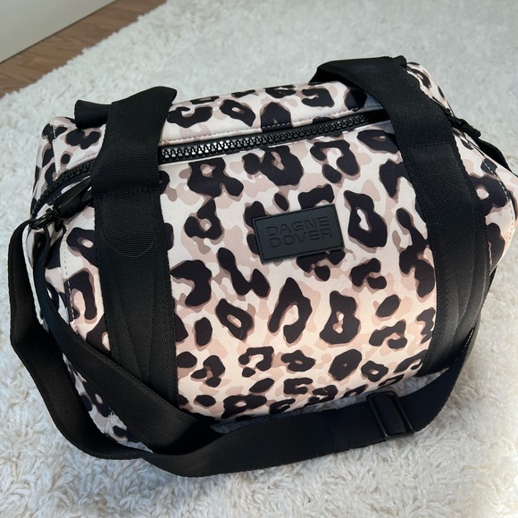 Dagne Dover Landon Carryall Medium in leopard print - Picture 3 of 6